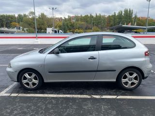 SEAT Ibiza TDI 1.9  100 cv  2004