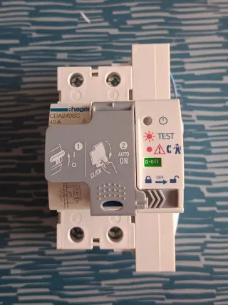 Hager Diferencial Rearmable 2P 40A CDA240SC