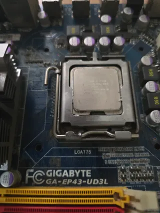 Placa Base LGA775 + Celeron E1500 + 3GB RAM