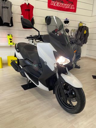 Yamaha Xmax 250cc