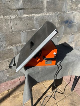 Cortadora ingretadora  para ceramica.RUBI DIAMNT 