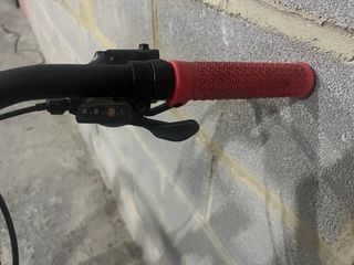 Bicicleta BH Spike Gris y Roja