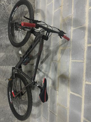 Bicicleta BH Spike Gris y Roja
