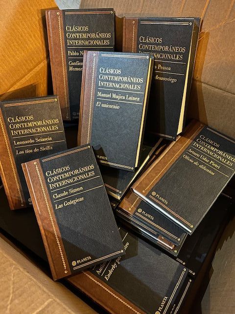 CLASICOS CONTEMPORANESOS INTERNACIONALES