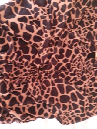 Blusa estampada animal print talla L