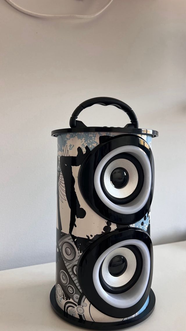 Altavoz Bluetooth con Luces LED Multicolor