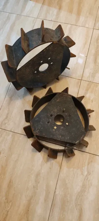 Ruedas hierro motocultor/motoazada