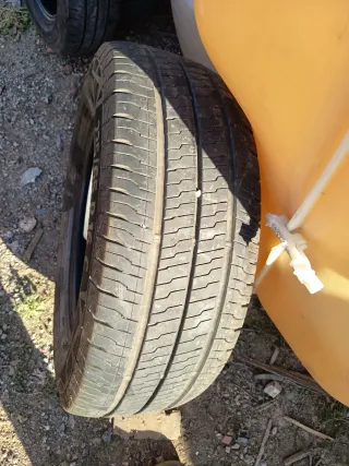 Neumáticos de coche