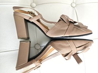 Sling back in morbida pelle, taglia 36