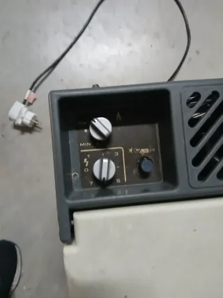 Nevera Portátil Eléctrica 12V/220V