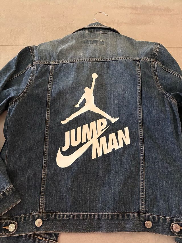 Giubbotto Jeans Customizzato Jordan  taglia L