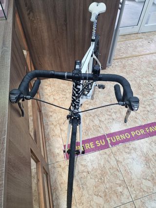 Bicicleta Carretera Giant Def 9 Blanca Carbono Talla L