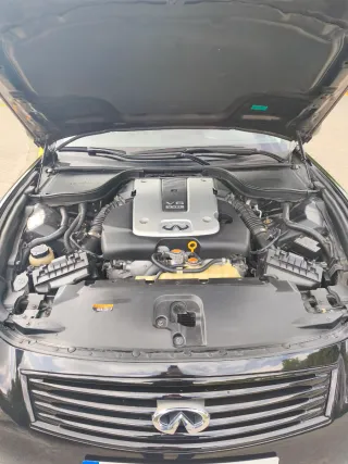 Infiniti G37 2010 Nissan skyline