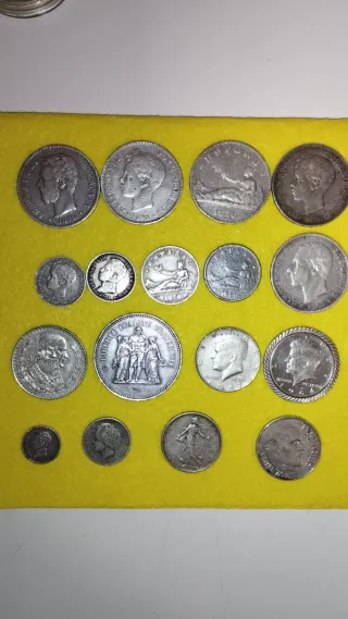 17 Monedas Antiguas de Plata