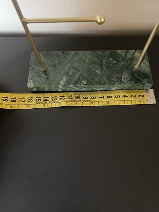 Soporte Joyas Oro y Mármol Verde