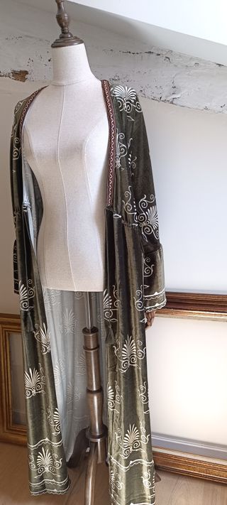 Kimono largo de terciopelo verde
