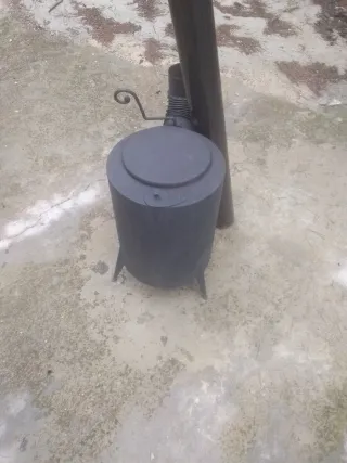 Piccola stufa a legna