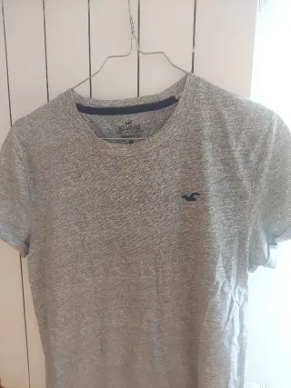 Camiseta Hollister chico gris