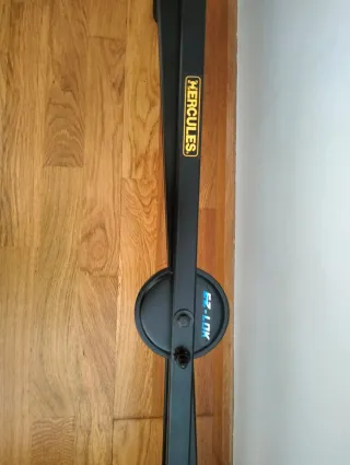 Soporte Teclado Hercules EZ-LOK 120B