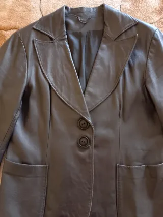 Chaqueta de cuero negra mujer