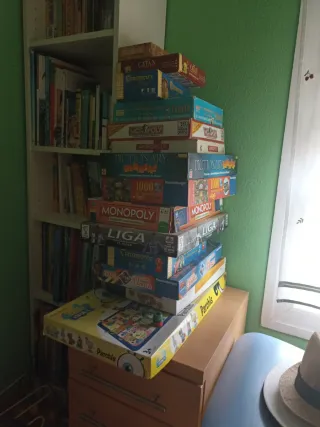Lote de juegos de mesa. 