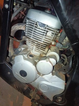 Motor Daelim 125 cc
