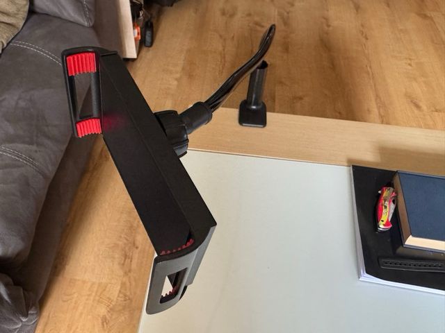 Soporte largo flexible para tablet