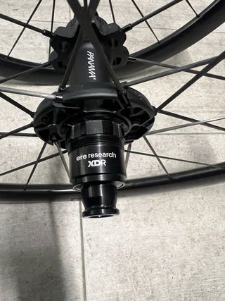 Juego Ruedas Carbono ERE RESEARCH GENUS 45 R