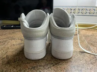 Zapatillas Adidas altas niño blancas