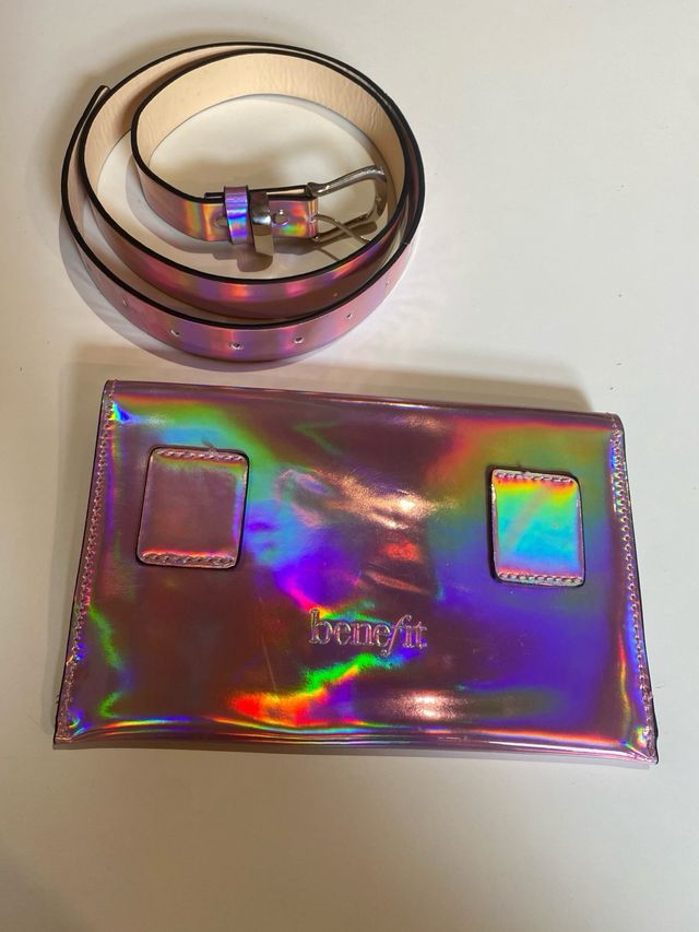 Cinturón y cartera holográfica