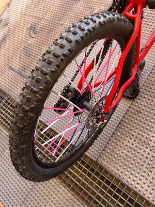 Bicicleta de Montaña Roja b-350 de aluminio