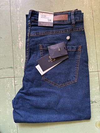 Pantalón Lloyd's Semipitillo Talla 38 Nuevo