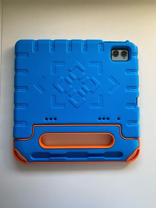 Tablet ZIOVO para niños con funda azul y naranja