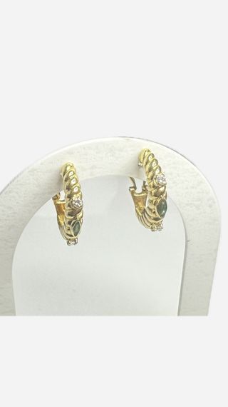 *Pendientes medio aro de oro 18K con diamantes