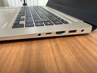 Portátil Asus i5 16GB RAM 256GB