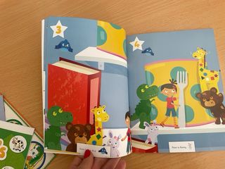 Archie's World Play and Learn Pack Starter.