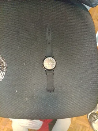 Reloj New Llorcer Negro y Dorado