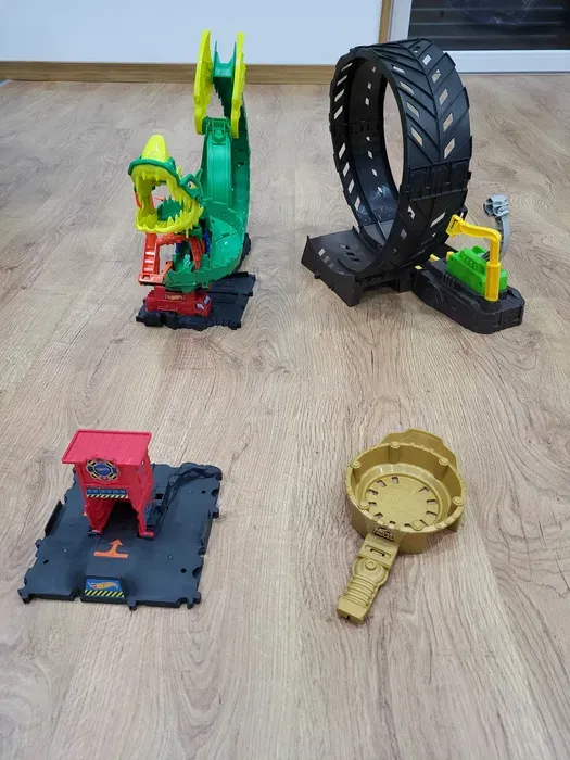 Pista Dragão + Pista Monster Trucks Hot Wheels