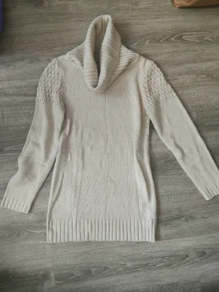 Vestido de lana beige