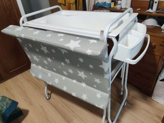 Fasciatoio per bagnetto per neonati con supporto