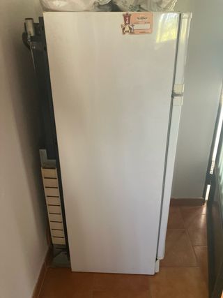 Frigorífico Butsir Blanco