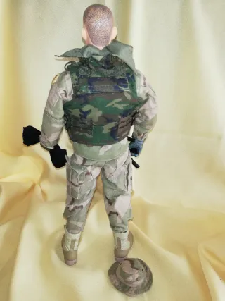 Figura soldado militar tipo bbi