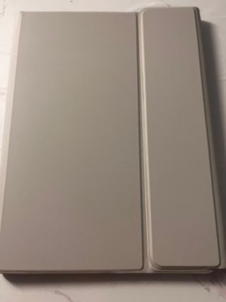 iPad di ottava generazione bianco + Apple Pencil
