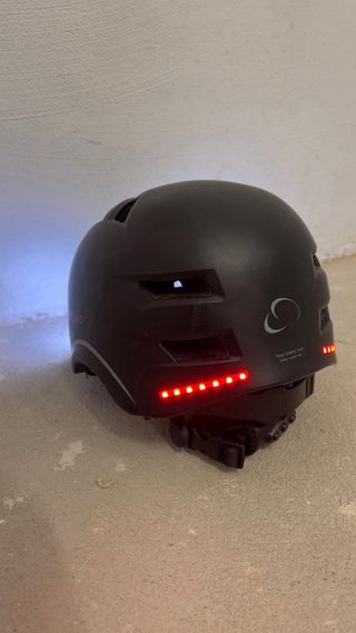 Casco Smartgyro Patinete/bici LED Moderno