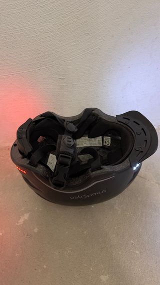 Casco Smartgyro Patinete/bici LED Moderno