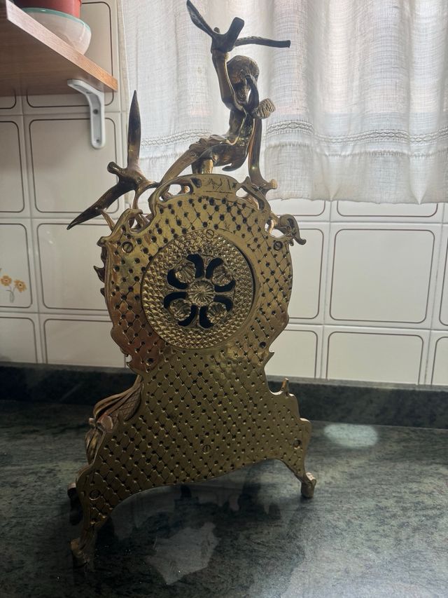 Reloj de mesa antiguo portugués ( Quartz)