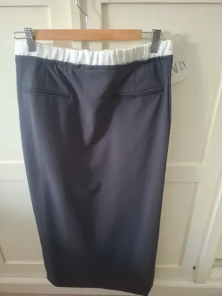 Falda midi gris talla S