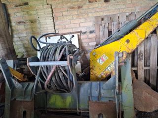 Minicargadora New Holland LS170