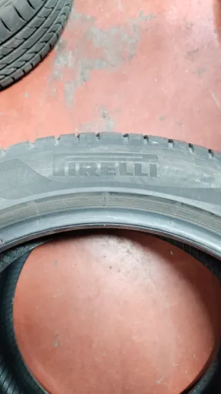2 Neumáticos Pirelli  