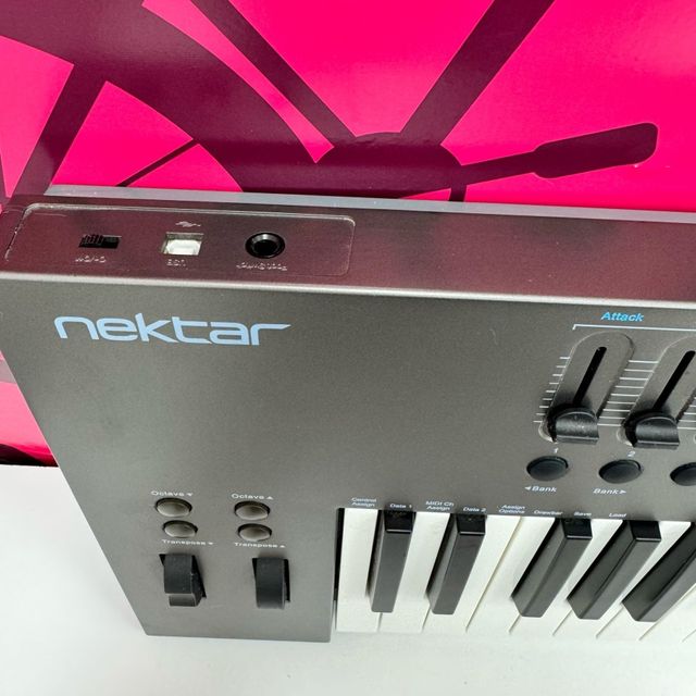 Música Profesional Teclado Nektar Impact LX61+